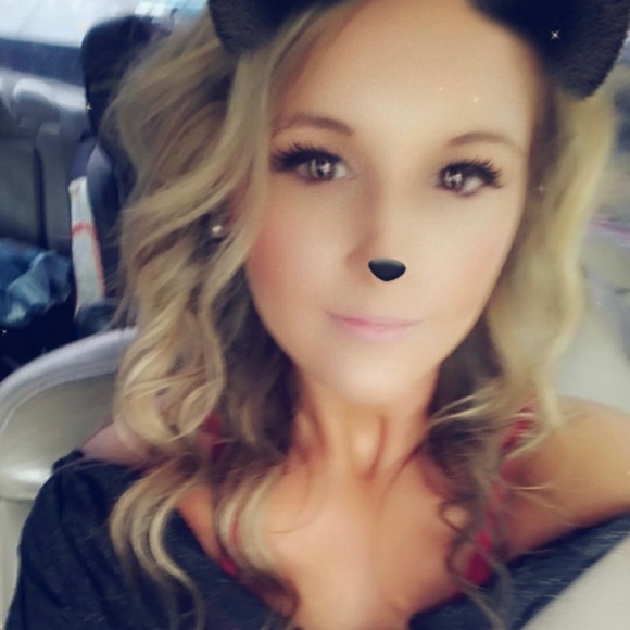 Meet your Posher, Lottie - Picture 15 of 16